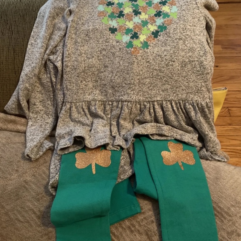 Toddler 4T st Patrick’s day outfit brand new with tags - Picture 4 of 5